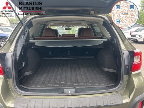 Used 2019 Subaru Outback 2.5i Touring AWD/4WD image 10