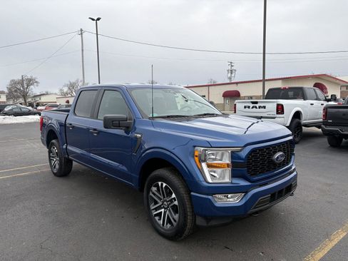Used 2022 Ford F150 XL w/ STX Appearance Package image 2