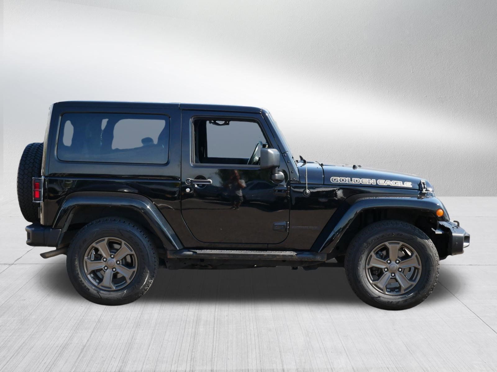 Used 2018 Jeep Wrangler Sport AWD/4WD image 8