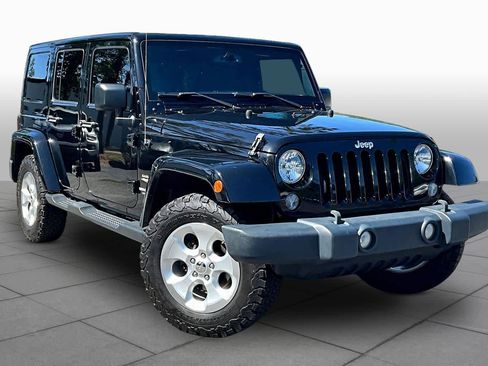 Used 2015 Jeep Wrangler Unlimited Sahara w/ Dual Top Group image 3