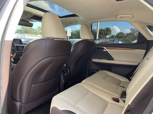 Used 2018 Lexus RX 350 FWD image 16