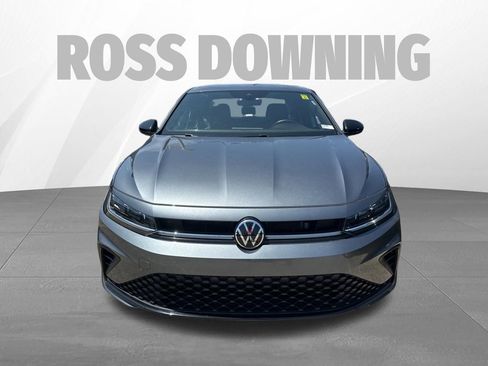 Used 2025 Volkswagen Jetta Sport FWD image 2