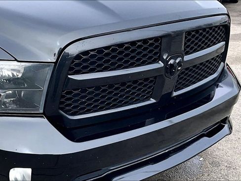 Used 2018 RAM 1500 Express w/ Wheel & Sound Group image 30