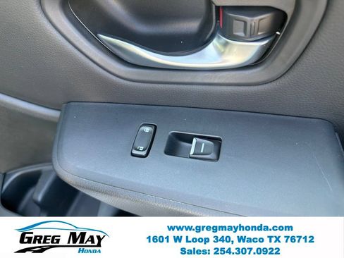Used 2025 Honda Pilot Touring image 32