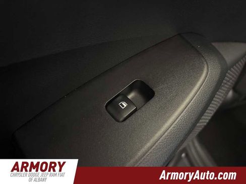 Used 2022 Kia Seltos S image 23