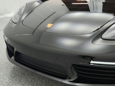 Used 2020 Porsche 718 Cayman S RWD image 22