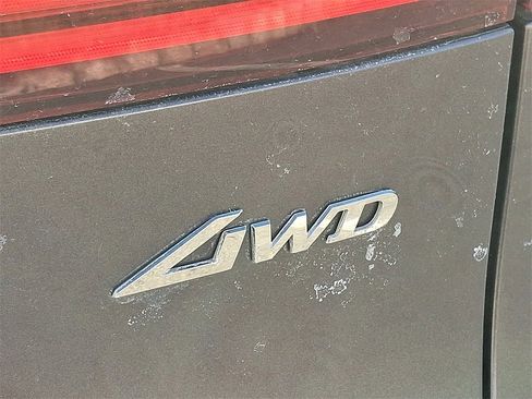 Used 2023 Genesis GV70 2.5T Select w/ Select Package image 33