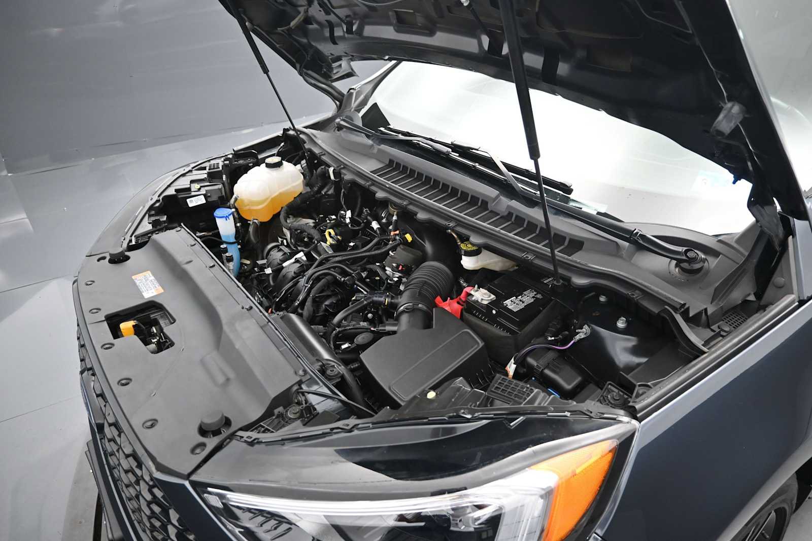Used 2024 Ford Edge ST-Line AWD/4WD image 40