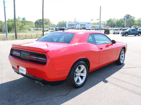 Used 2021 Dodge Challenger SXT RWD image 15