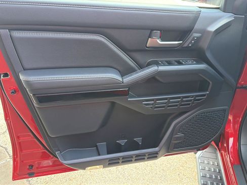 New 2026 Toyota 4Runner Limited AWD/4WD image 12
