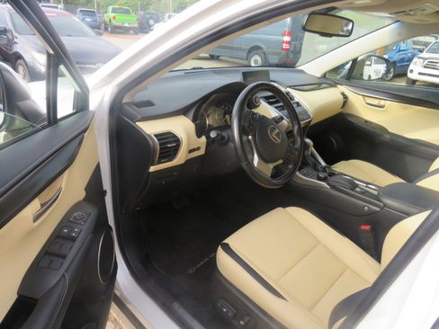 Used 2017 Lexus NX 200t AWD image 11