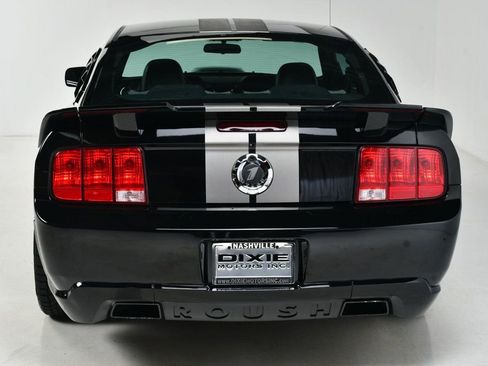 Used 2006 Ford Mustang GT image 17