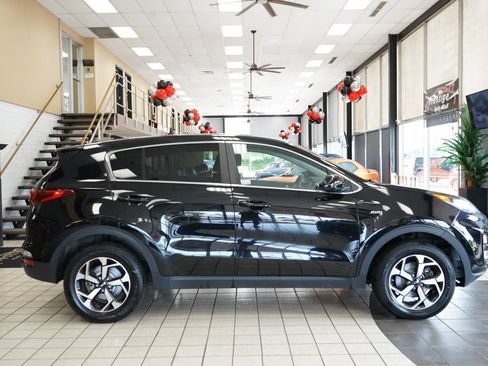 Used 2020 Kia Sportage LX AWD/4WD image 18