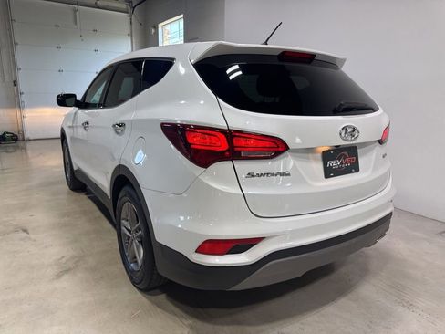 Used 2018 Hyundai Santa Fe Sport FWD image 5