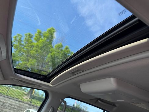Used 2015 Nissan Armada Platinum w/ 2nd Row Captain Seat Package AWD/4WD image 13