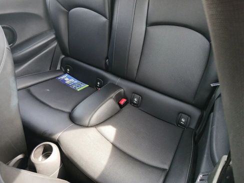 Used 2017 MINI Cooper S image 5