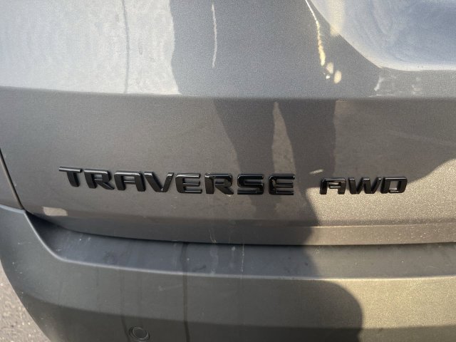 Used 2020 Chevrolet Traverse LT w/ LPO, Blackout Package AWD/4WD image 31