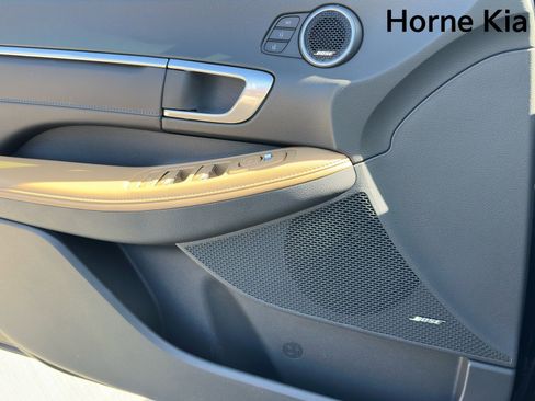 Used 2023 Hyundai Sonata Limited FWD image 16