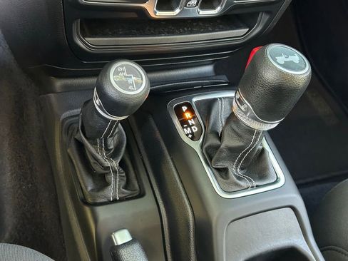 Certified 2021 Jeep Wrangler Unlimited Sahara w/ LED Lighting Group image 24