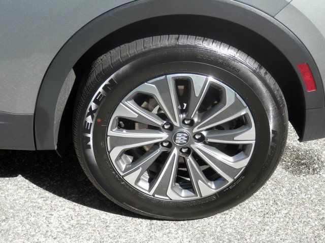 Used 2024 Buick Envision Preferred AWD/4WD image 12