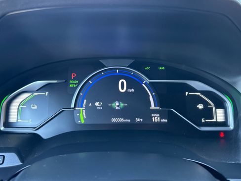 Used 2019 Honda Clarity Plug-In Hybrid image 24