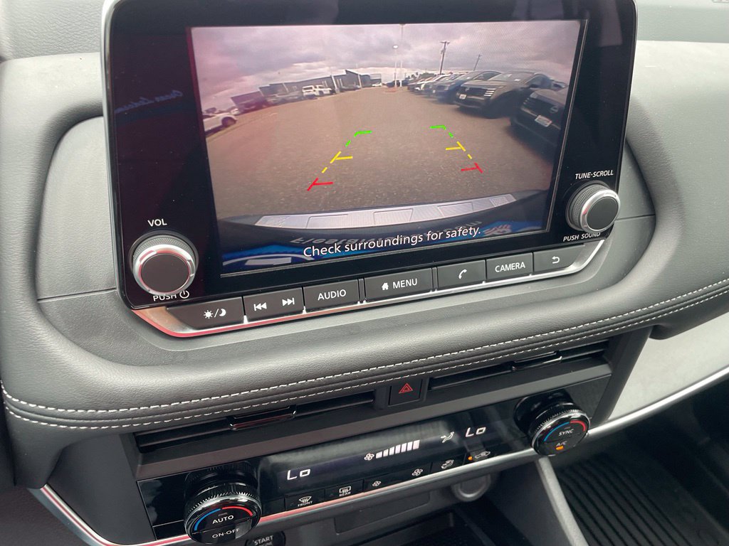 Certified 2026 Nissan Rogue SV FWD image 14