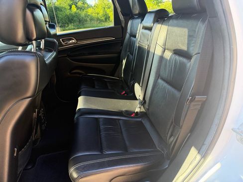 Used 2014 Jeep Grand Cherokee Limited AWD/4WD image 36