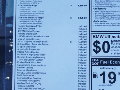 Used 2025 BMW X5 M60i image 9