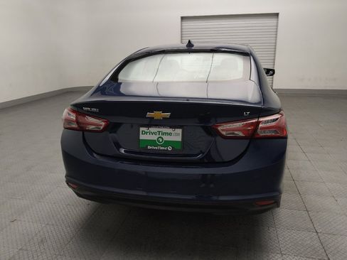 Used 2021 Chevrolet Malibu LT FWD image 7