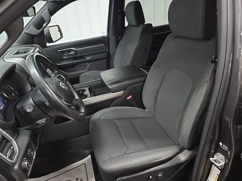 Used 2022 RAM 1500 Big Horn AWD/4WD image 29