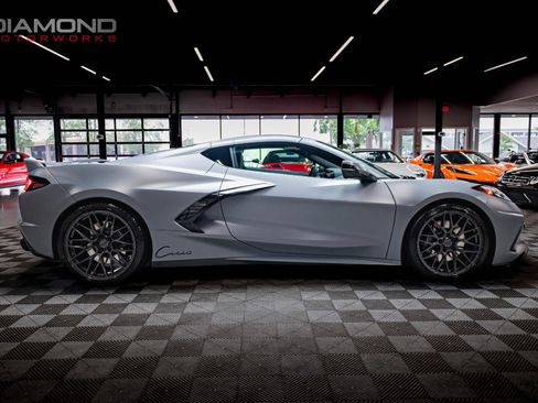 Used 2024 Chevrolet Corvette Stingray Coupe w/ Z51 Performance Package image 34