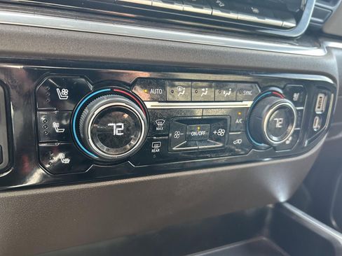 Used 2022 Chevrolet Silverado 1500 LTZ w/ LTZ Convenience Package II image 27