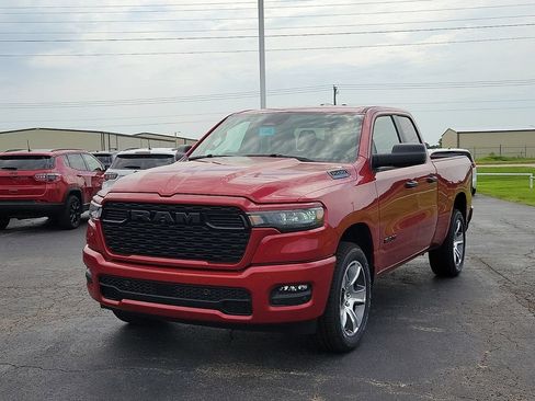 New 2026 RAM 1500 Express AWD/4WD image 2