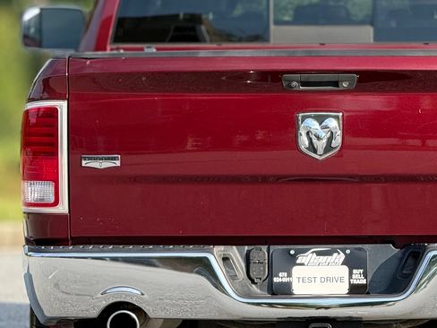 Used 2016 RAM 1500 Laramie AWD/4WD image 16