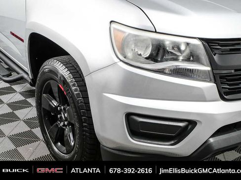 Used 2018 Chevrolet Colorado LT w/ Redline Special Edition image 33