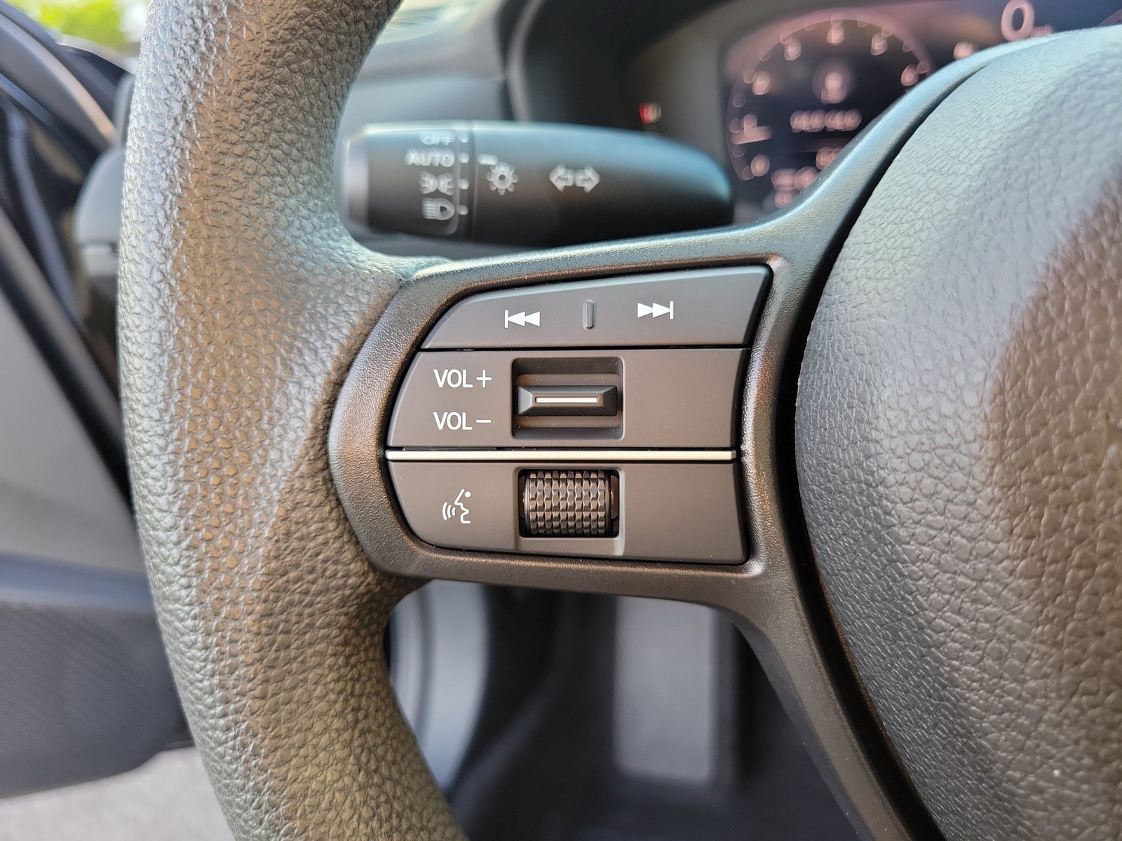 Used 2023 Honda Accord EX image 18