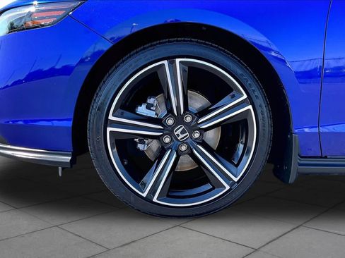 Used 2025 Honda Accord Sport image 10