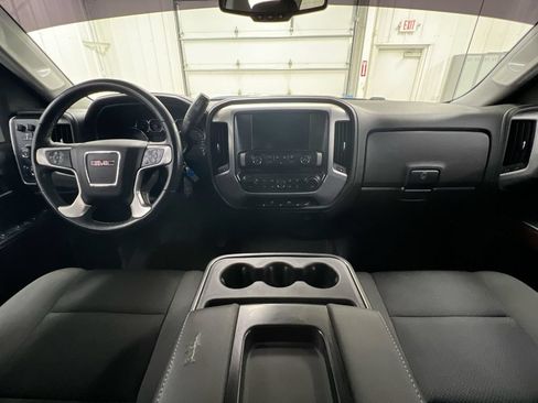 Used 2017 GMC Sierra 2500 SLE w/ HD SLE Preferred Plus Package AWD/4WD image 10