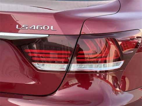 Used 2017 Lexus LS 460 L image 6