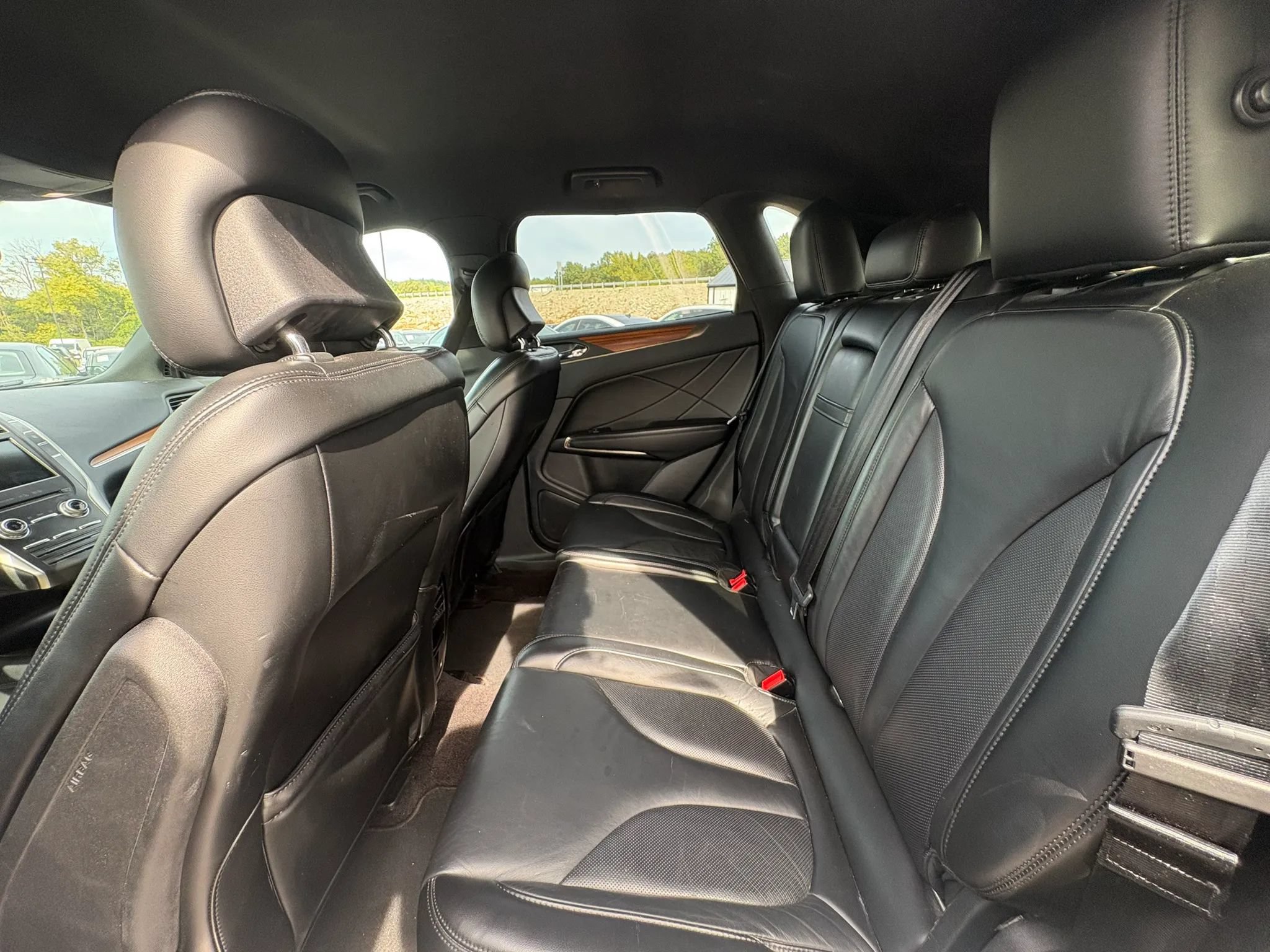 Used 2018 Lincoln MKC Select w/ Select Plus Package FWD image 22