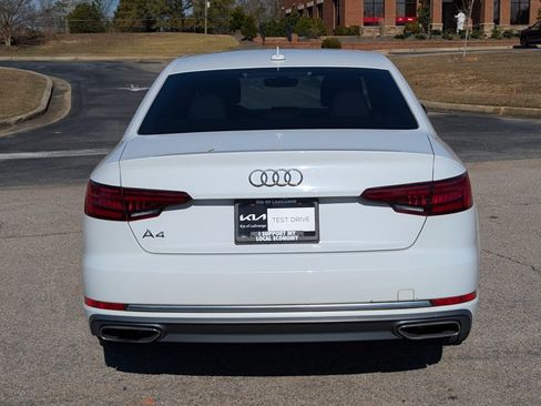 Used 2019 Audi A4 2.0T Premium w/ Convenience Package image 9