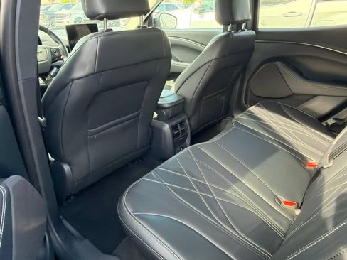 Used 2025 Ford Mustang Mach-E Select w/ Comfort Package Lite AWD/4WD image 21