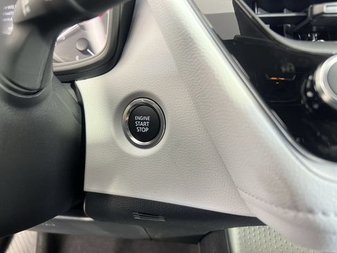 Used 2024 Toyota Corolla SE FWD image 23