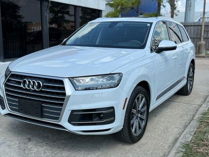 Used 2019 Audi Q7 3.0T Prestige w/ Prestige Package