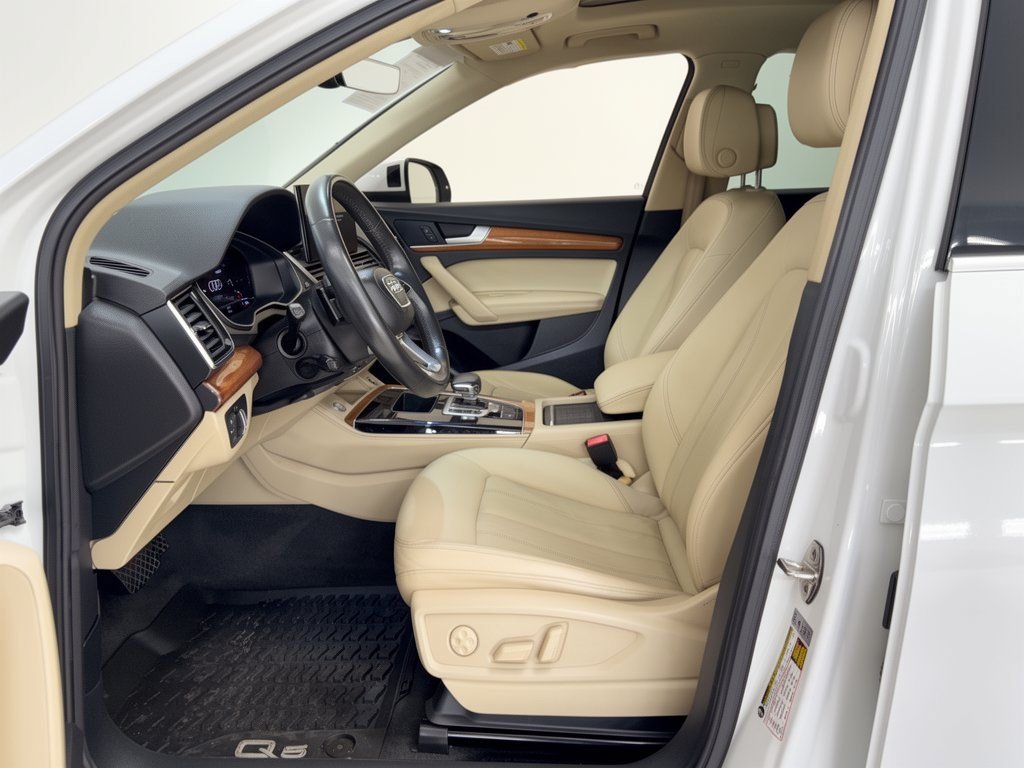 Used 2021 Audi Q5 2.0T Premium Plus AWD/4WD image 5