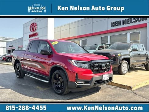 Used 2025 Honda Ridgeline Black Edition image 1