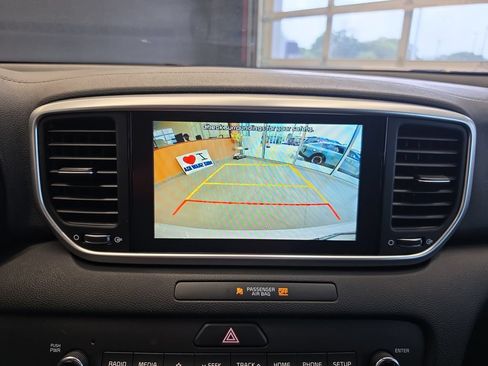 Certified 2022 Kia Sportage LX FWD image 26