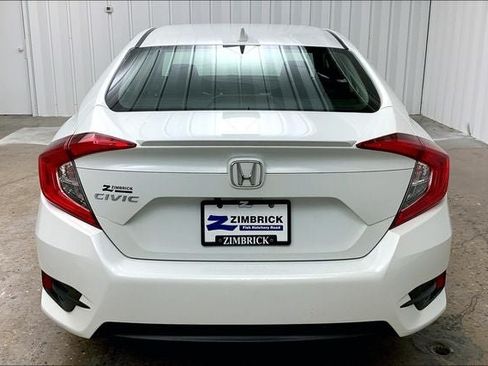 Used 2018 Honda Civic EX-T image 4