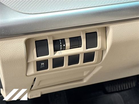 Used 2015 Subaru Outback 2.5i Premium w/ Popular Package #2 image 10