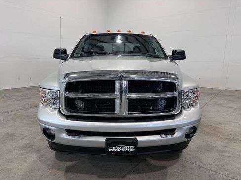 Used 2004 Dodge Ram 3500 Truck SLT w/ Trailer Tow Group image 2